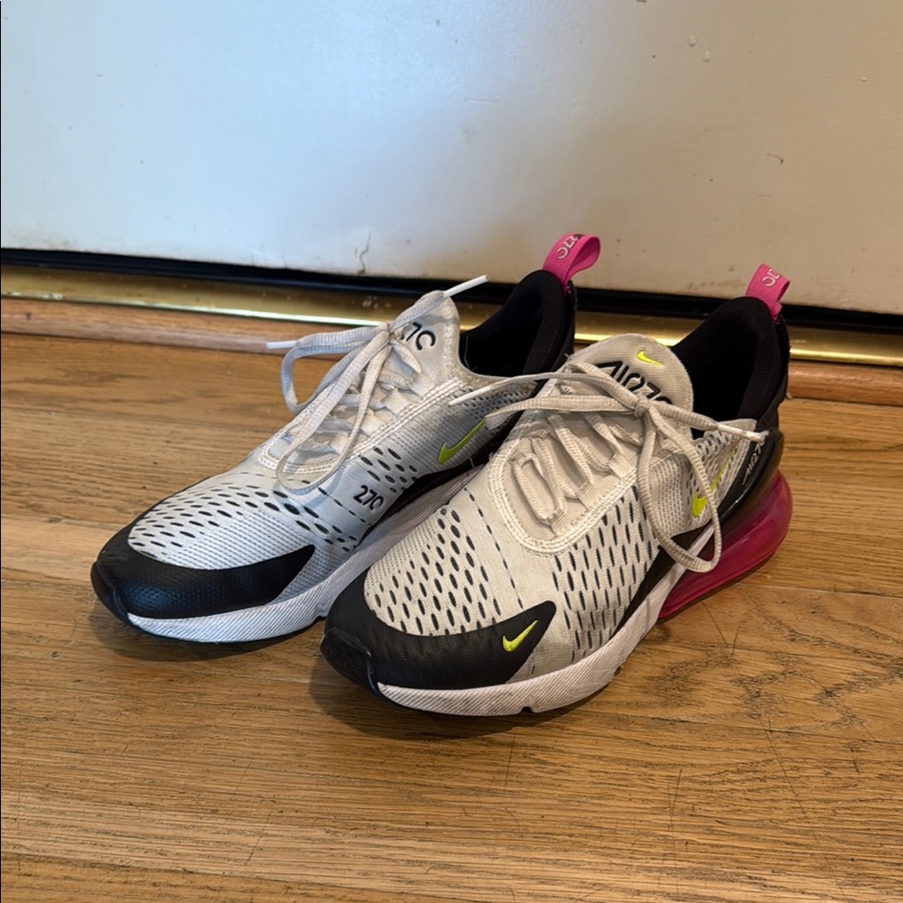 Nike Air Max 270 White and Pink Sneakers